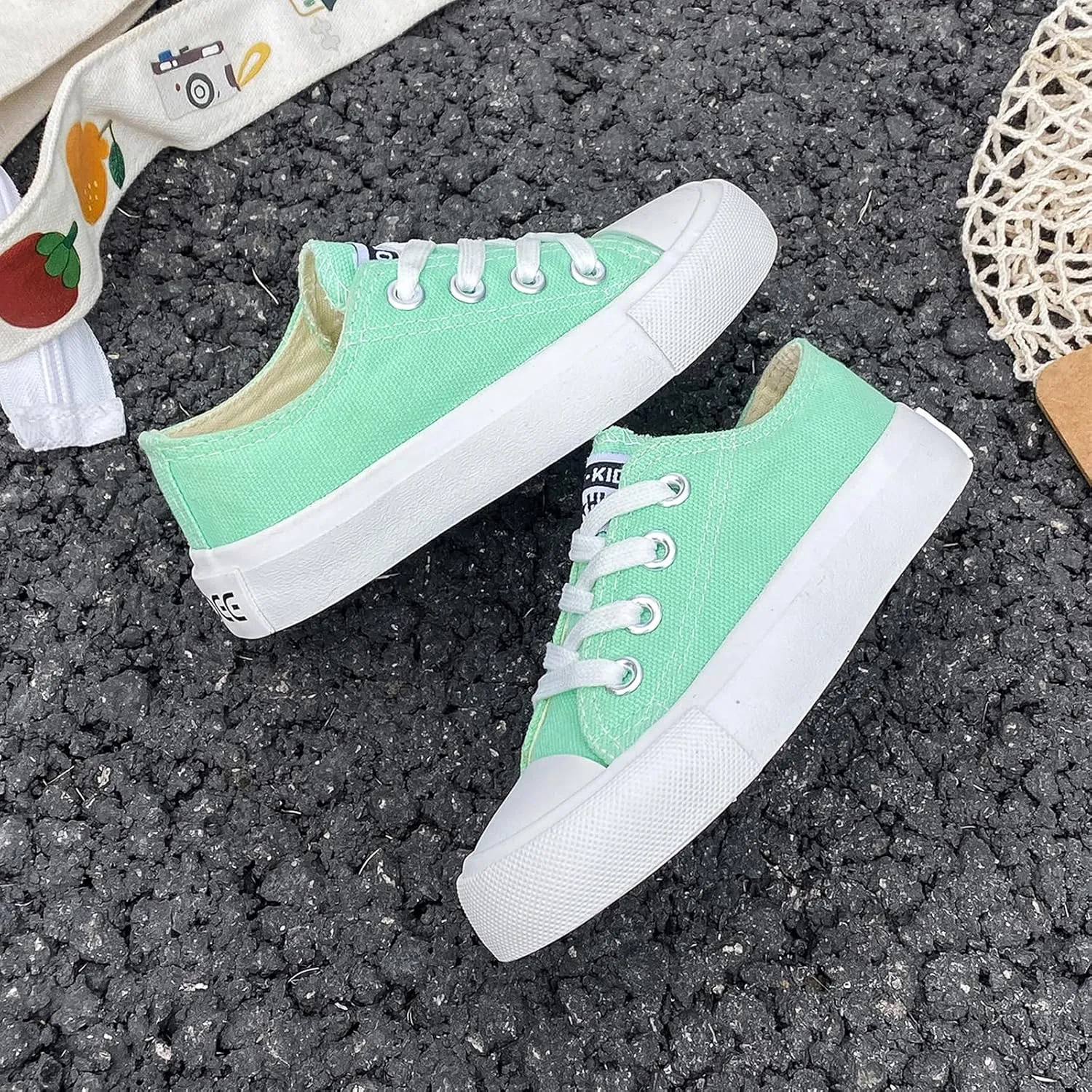Boys Girls Baby Children's Shoes Low top lace-up Children's Canvas Shoes Back-to-School Season Small White Shoes Children's Sneakers Teens Medium and Large Kids Skateboarding Shoes