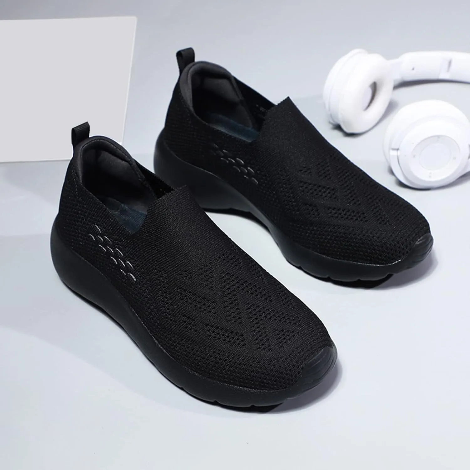 Breathable Fashion Sneakers for Women Comfortable Casual Fashion Sneaker Classic Athletic Skateboard Sneakers