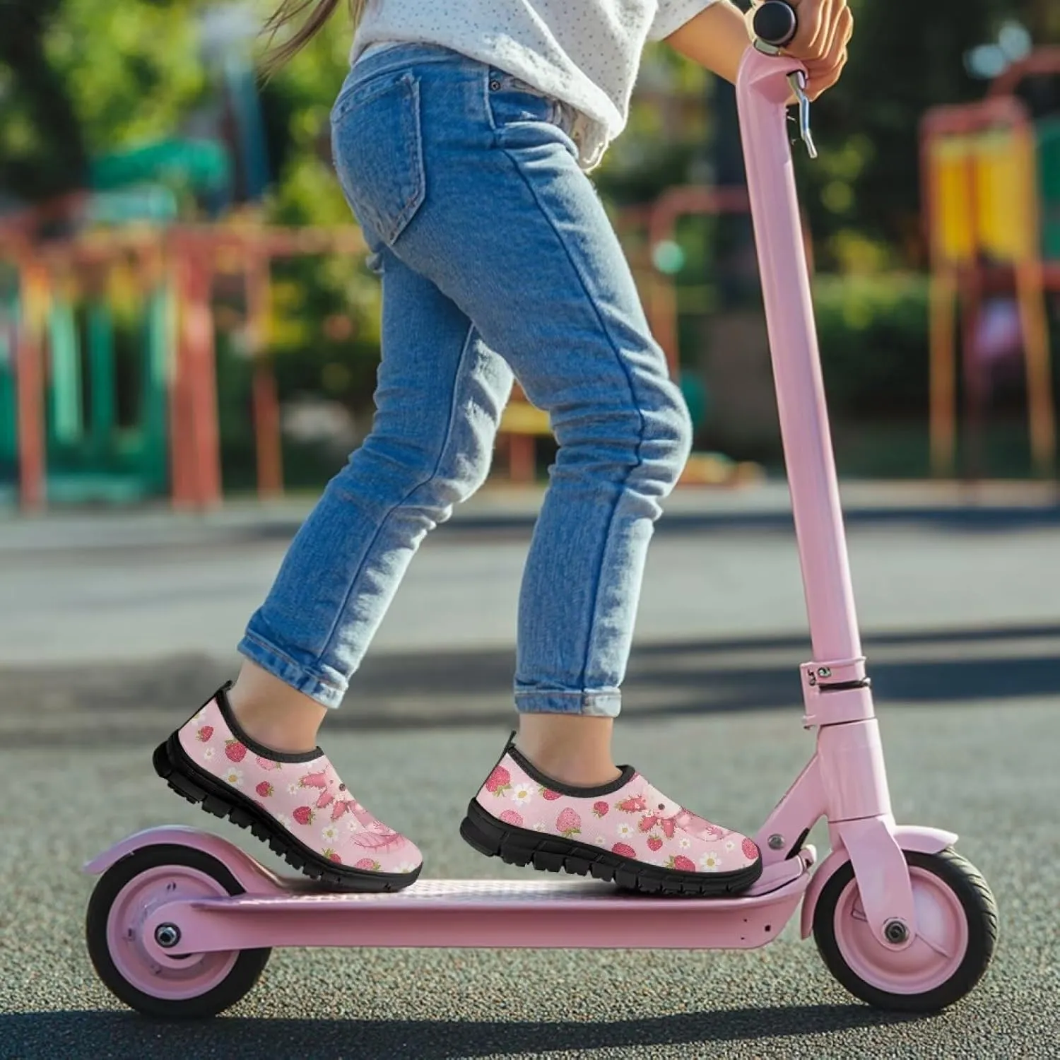 Children's Slip On Flats Sneakers,Low-Top Skateboard Shoes for Boys & Girls,Suitable for Outdoor Fun & Casual Wear