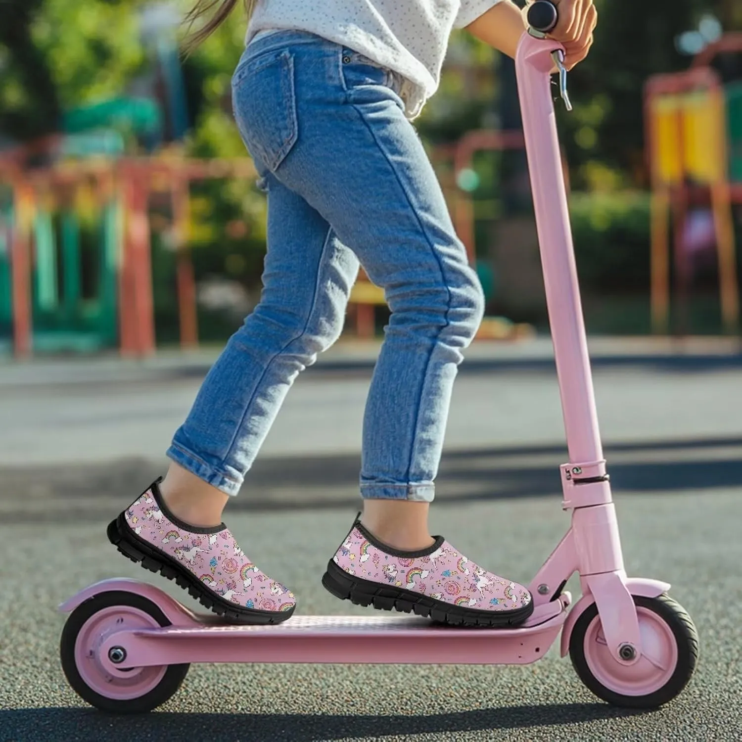 Children's Slip On Flats Sneakers,Low-Top Skateboard Shoes for Boys & Girls,Suitable for Outdoor Fun & Casual Wear