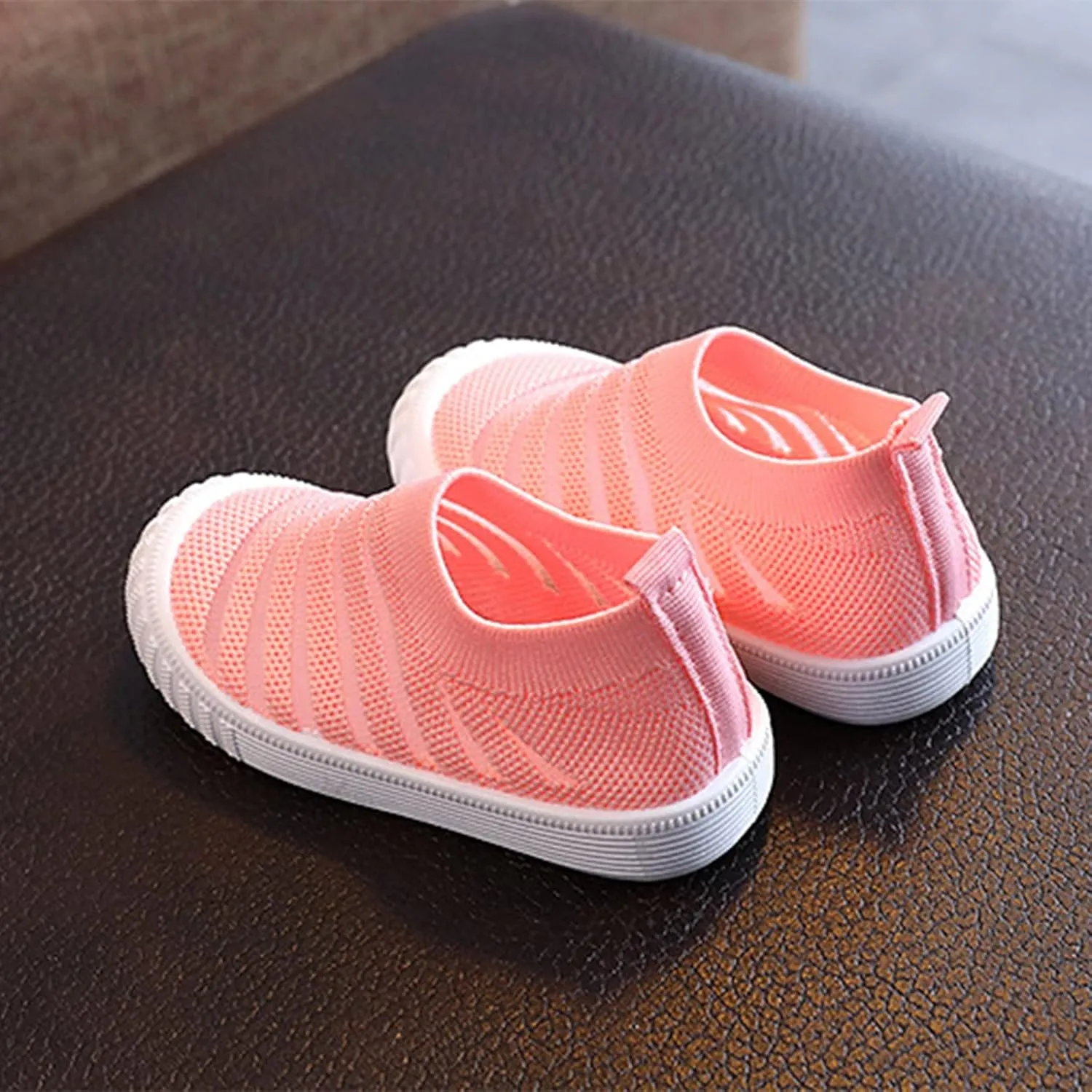 EnJoCho Toddler Casual Shoes Summer And Autumn Girls Sneakers Flying Woven Mesh Breathable Comfortable Flat Casual