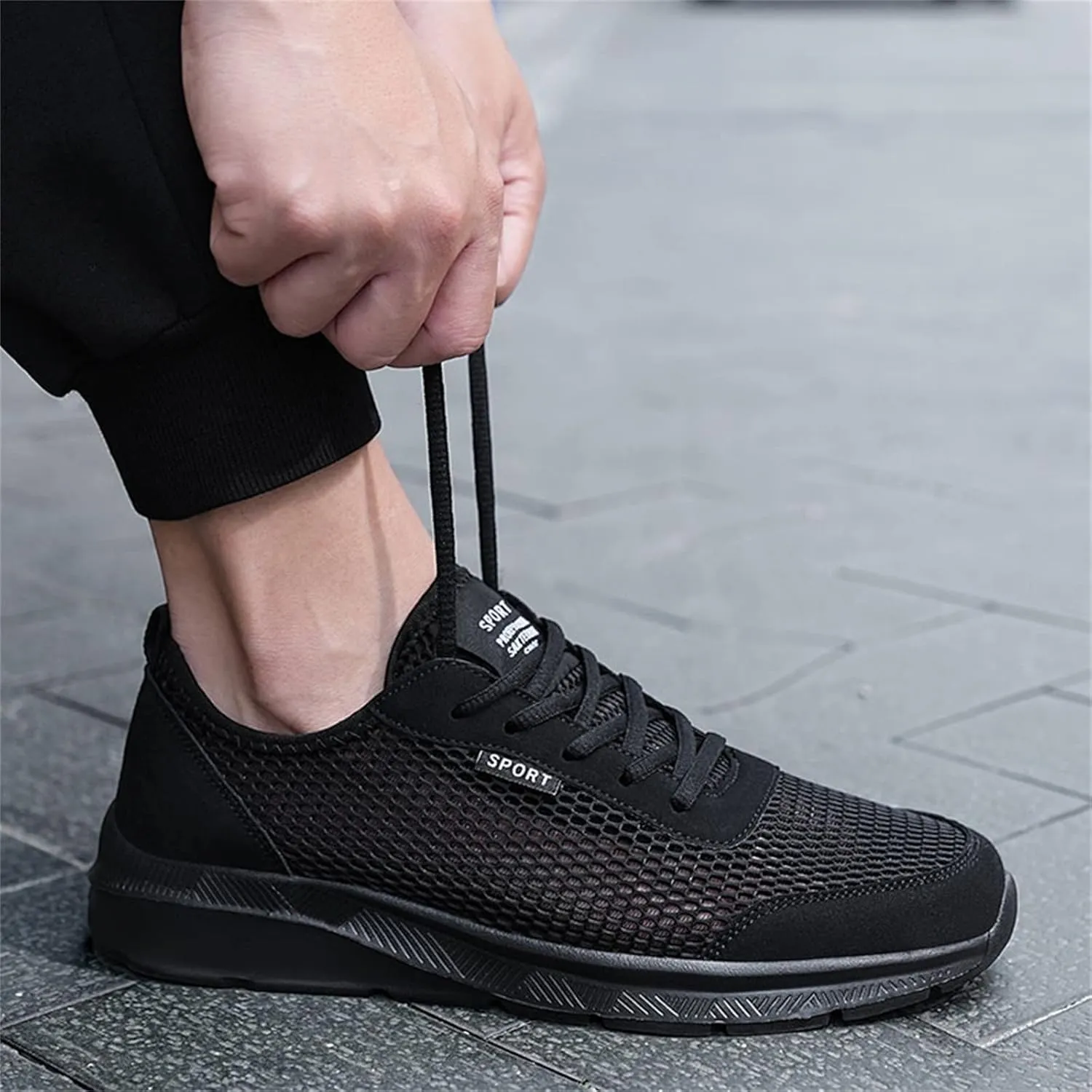 Men's Running Shoes Comfortable Lightweight Breathable Walking Shoes Mesh Workout Casual Sports Shoes