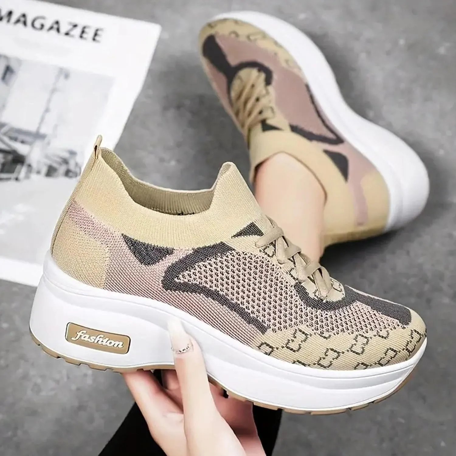 Women's Casual Breathable Mesh Sneakers Breathable Mesh Slip on Walking Shoes Comfortable Running Tennis Shoe