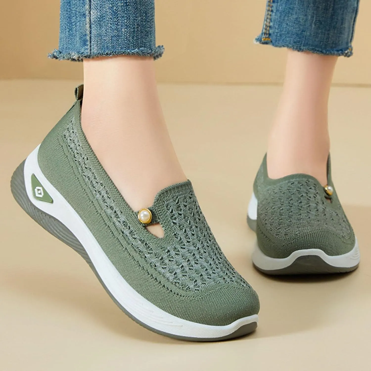 Womens Casual Shoes Slip On Women's Sneakers Loafers Solid Color Lightweight Cute Round Toe Running Shoes Loafers for Women Casual Outdoor Walking Shoe