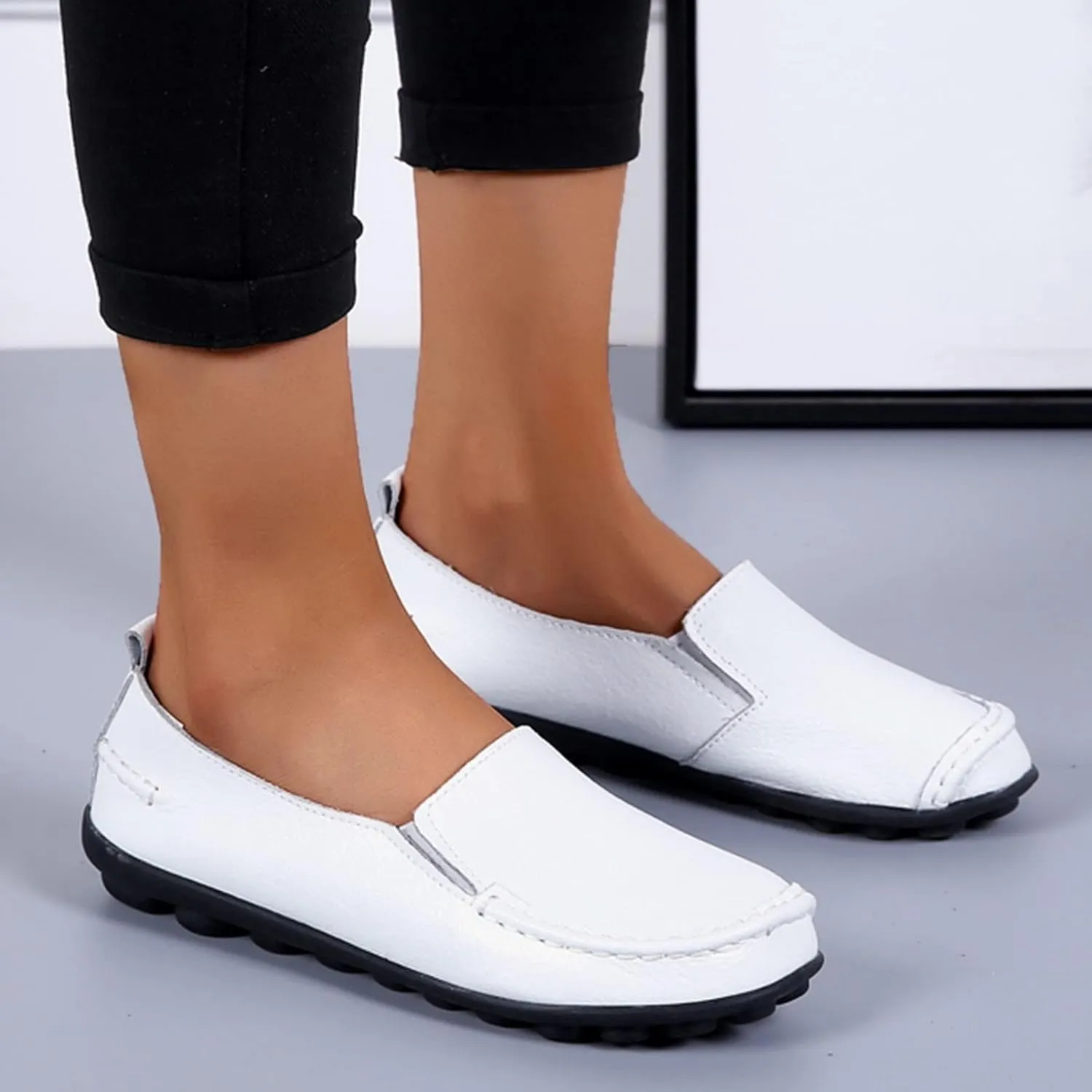 Women's Lace Up Walking Shoes Breathable Lightweight Sport Casual Ladies Girls Fashion Platform Sneakers