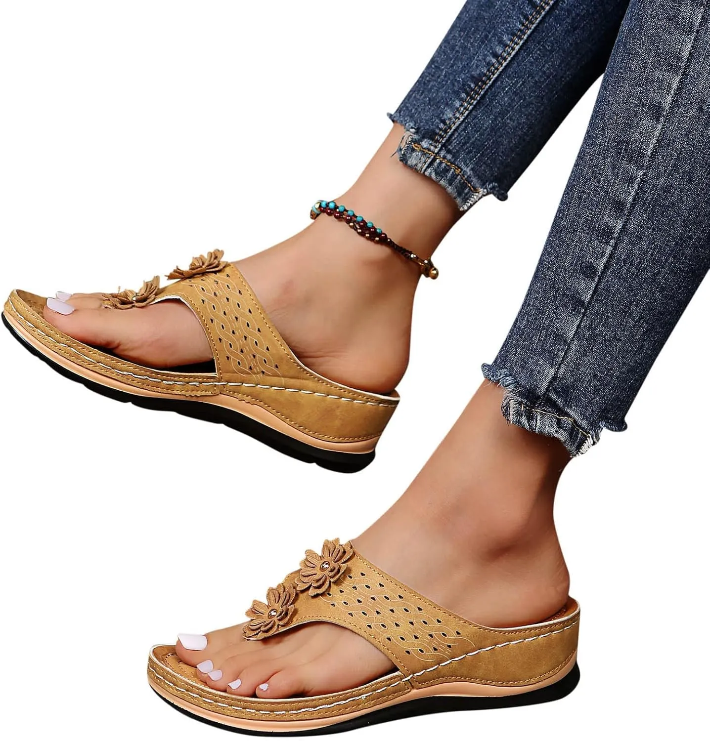 Women's Wedge Flip Flops Breathable Summer Beach Slippers Versatile Dressy Sandals Cushioned Slip-On Slides